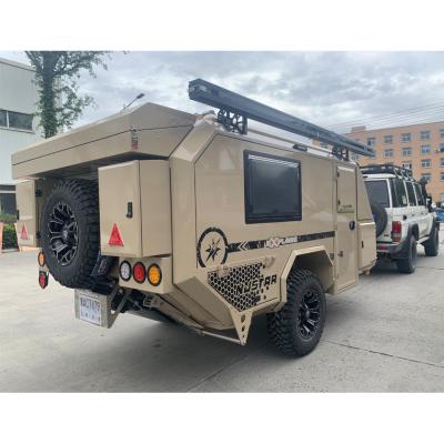 China Custom 4 Season RV Toy Hauler 4 Places RV Off Road Adventure Trailer (RV de aventura fuera de la carretera para viajeros) en venta