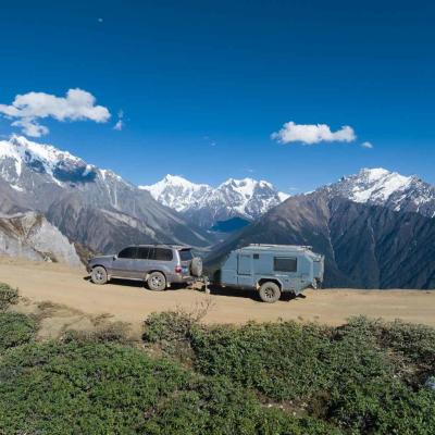 China Kleiner Offroad-Wohnwagen Anhänger NJSTAR EXPLORER Kleiner Off-Grid-Wohnwagen zu verkaufen