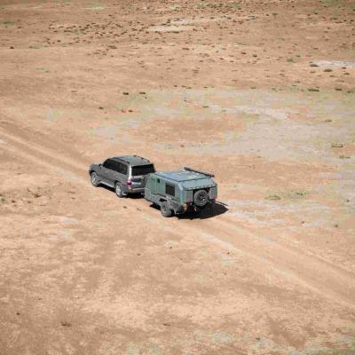 China NJSTAR Kleine Reiseanhänger Aluminium Off-Road Camper Anhänger zu verkaufen