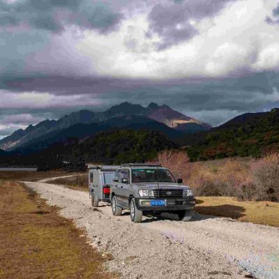 China Family Small Hard Floor Camper Trailer 450W / 600W Solar Powered Off Grid Camper for sale