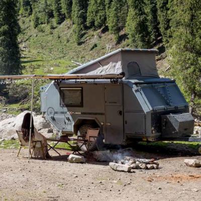 China Off-Grid Trailer NJSTAR EXPLORER Trailer Expedition Camping Hybrid-Wohnwagen zu verkaufen