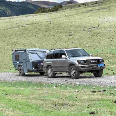 China Offgrid Camping Hybrid Caravan NJSTAR Überland Camper Hybrid Offroad Camper zu verkaufen