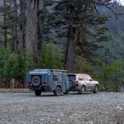 Chine Exploration d'une remorque d'aventure traversant la terre Caravane de remorque à vendre