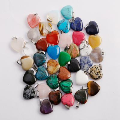 China Trendy Natural Gemstone Chakra Heart Pendants with Rose Quartz Heart Pendant Natural Wholesale for sale