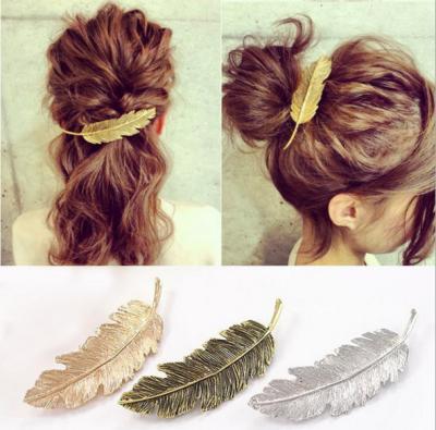 China Trendy Antique Feather Alloy Leaves Fashion Accessories Metal Hair Pin Jewelry Hair Ornaments for sale