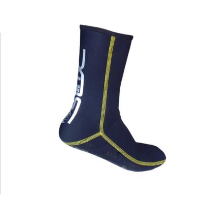 China 3mm Anti-UV Neoprene Anti-Slip Slip Resistant Plus Size Wear Resistant Compatible Fins Dive Socks Non Slip Diving Socks for sale