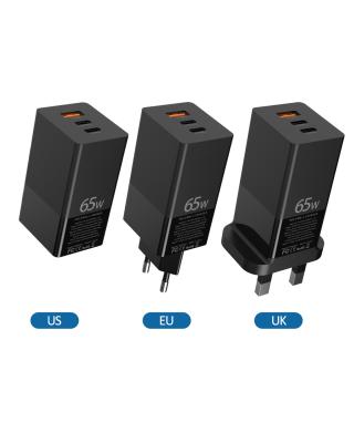 China Dual USB PD+QC3.0 Qi Travel Adapter 65W Fast Charger Universal High Speed ​​Phone Charger for sale