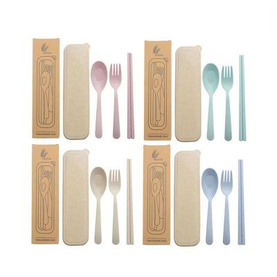 China Sustainable Eco Friendly Reusable Wheat Straw Cutlery Set Tableware Straw Portable Cutlery Spoon Fork Chopsticks 3Pcs Flatware Wheat for sale