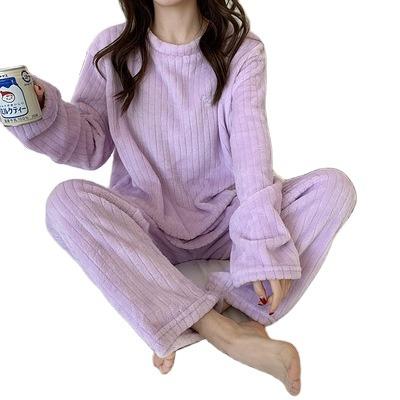 China Autumn and winter new QUICK DRY vertical stripes thickened net red coral fleece suit women loose warm casual home pajamas for sale