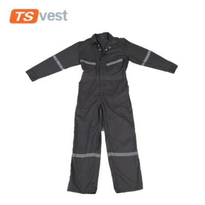 China Pet Wrinkle Anti - Running To Wear Gray Reflective Safety Coverall Clothing for sale