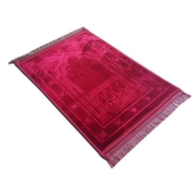 China Washable Muslim Prayermat Prayer Mat Flannel Thick Flannel With Super Soft Embossed Felt Rug Non-silp Player Mat Player Cover for sale