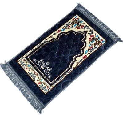 China Washable Muslim Flannel Printed Prayer Rug Thick Flannel With Felt Embossed Non-silp Rug Player Carpet Super Soft Cover for sale