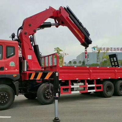 China 20 ton kraan vouwarmkraan knokkelboom vrachtwagenkraan met zware ladingcapaciteit Te koop