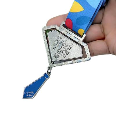 China Spinning At Home and Abroad Medal Making Innovation Activity Competition Sports Painting Metal Medal Fixed Zinc Alloy Marathon Medal for sale