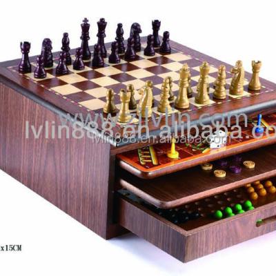 China Eco - Friendly Wooden Horse Shaped Game Pieces Wooden Hand Made Horse International Chess Pieces for sale