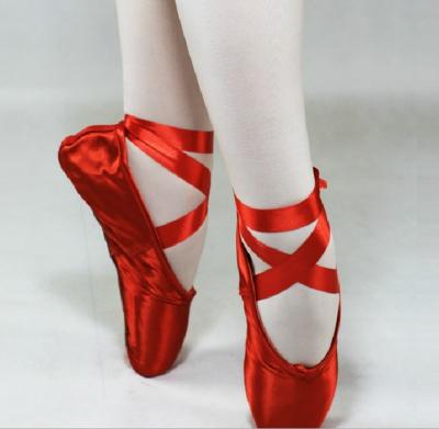 China Red and pink colord satin dance ballet pointe shoes with child and adult size for sale