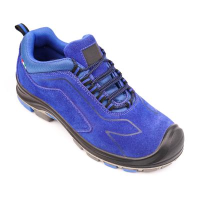 China Men's Outdoor Blue Steel Toe Anti Smashing Rubber Sneakers Anti-Static Better Slip Resistant Work Shoes for sale