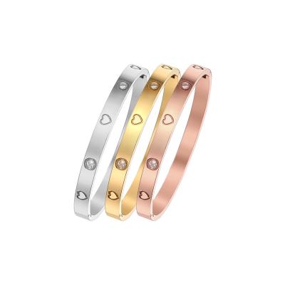 China Lead Free Nickel Free Gold Plated Wholesale Crystal Stainless Steel Bangle Fashion Jewelry Heart Bracelet Accessories For Women for sale