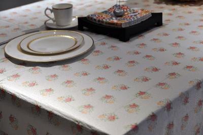 China Activity 1ply Disposable Paper Tablecover Tablecloth For Parties for sale