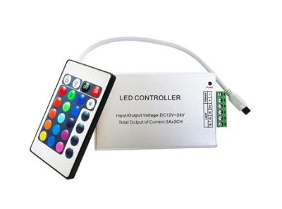 China Control flexible teledirigido 15A del LED de tira del regulador de aluminio de la luz máximo en venta