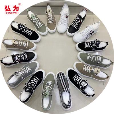 China Fashion Trend Design Mixed Design Men's Outdoor Shoes Lightweight Men's Breathable Umbrella Shoes for sale