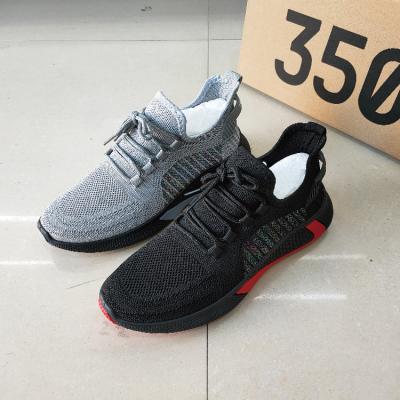 China New Fashion Trend Styles Men's Fly Knit Sneaker Student Breathable Lace Up Shoes Men Customizable Shoes for sale