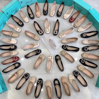 China 2021 Hot Selling Lady's High Heel Office Flat Shoes Casual Women's Heel Dress Shoes Slip On Wholesale Loose Chunky Shoes for sale