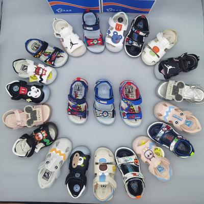 China 2021 Wholesale Baby's Sandals Summer Breathable Sandals Waterproof Non-slip Soft-soled Sandals For Children for sale