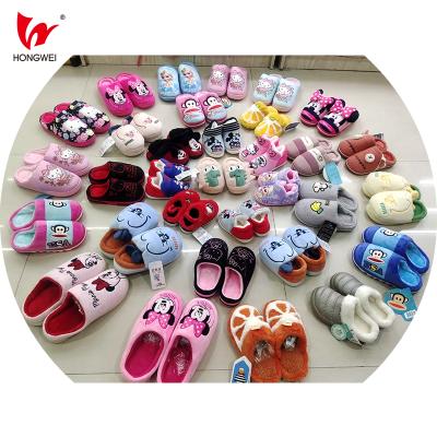 China Factory Price Flat Kids Cute Winter Indoor Outdoor Slippers Bulk Wholesale Children's Cartoon Slippers Shoes Kids For Girls And Boys for sale