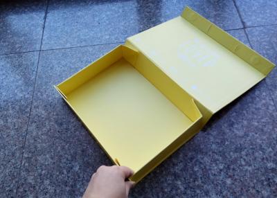 China Yellow Carton Hard Cardboard Gift Boxes , Magnet Flat Custom Size Gift Boxes for sale