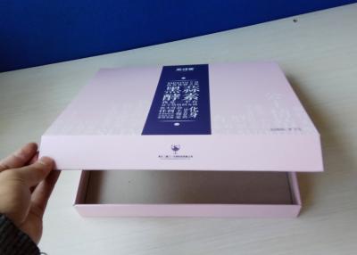 China Caja magnética del cierre del papel de Kraft, cajas de regalo rosadas del embalaje del color para la comida en venta