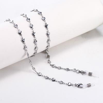 China Fashion 316L Stainless Steel Eyewear Eyewear Rope Straps Eyewear Strap Anti-skid Sunglasses Heart Chain Metal Non-slip Necklace Strap Women for sale