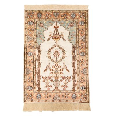 China Luxury CLASSIC 2x3ft Blanket Handcrafted Persian Silk Chinese Antique Silk Blankets Silk Carpet On Sale for sale