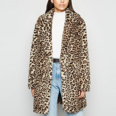 China Luxury Anti-wrinkle Fashionable Leopard Faux Fur Coats Sheath Long Plus Size Winter Ladies Faux Fur Coat For Women for sale