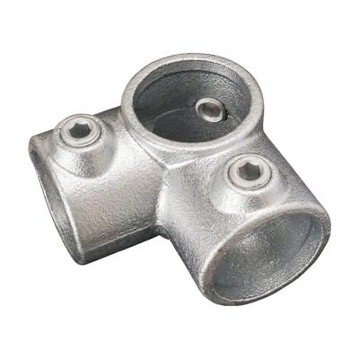 China Safety Guardrails International Standard OEM ODM Customized Structural Tube Fittings Hot Dipped Galvanized Malleable Iron Tee Clamps For Pipe for sale