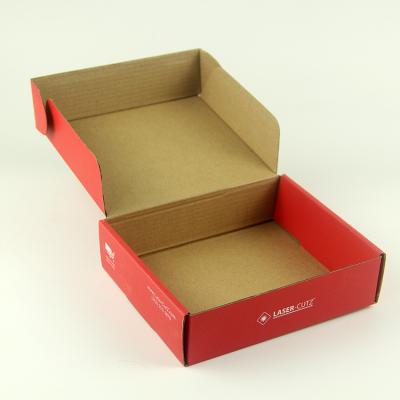 China Recyclable Custom Colored Corrugated Cardboard Packaging Box Mailing Box for sale