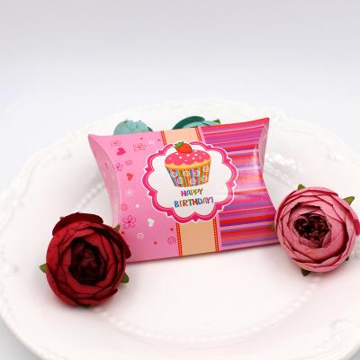 China Recyclable Ivory Paper Rose Pillow Birthday Dessert Box With Candy Box for sale