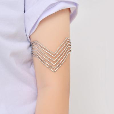 China Fashion B0345 cool simple design Egypt fashionable women's cuff bracelet arm bracelet gold alloy accessories bracelet for sale