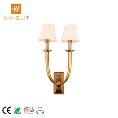 China Double Lighting Modern Hotel Decor Modern Brass Long Arm Wall Lamp for sale