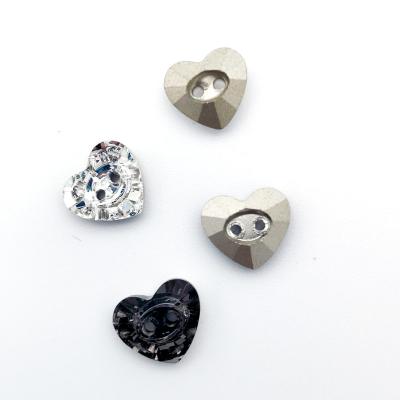 China 11mm Long Lasting Multicolor Two Hole Flat Sweetheart Shape Button for sale