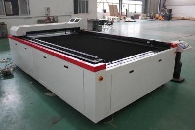 China Goldenes Laser-CO2 Flachbettholz MDF Acryllaser-Schneidemaschine CJG-130250DT zu verkaufen