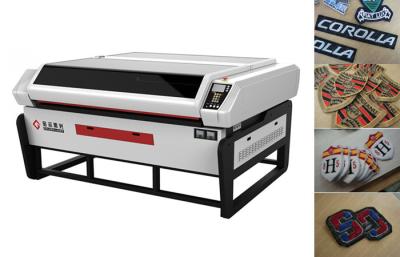 China CCD Camera Woven Label Laser Cutting Machine for Badges , Emblems , Tackle Twill for sale