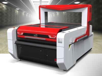 China Intelligent recognition Fabric Laser Cutting Machine for Sublimation Apparel for sale