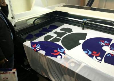 China Lycra Fabric Laser Cutting Machine for Swimwear Print Design / Printed Fabric Laser Cutter for sale