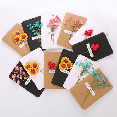 China Europe Mother's Day Kraft Paper Artificial Flower Greeting Card Small Orange Daisy Wedding Party Event Party Cards Invitations for sale