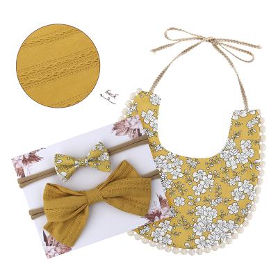 China 2021 INS Washable Floral Cotton Printed Floral Double Side Baby Bibs With Headband Set For Baby for sale