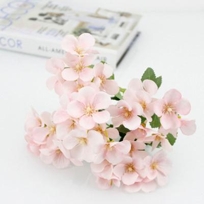 China Suitable for wedding beautiful hydrangea decoration high quality blue silk flowers true touch white artificial flowers for decoration for sale