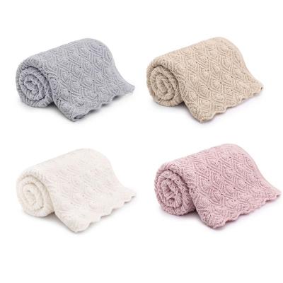 China Hot Sale Newborn Baby Soft High Quality 100% Knitted Merino Anti-pilling Cream Pearl Wrap Blankets Wrap Blankets for sale