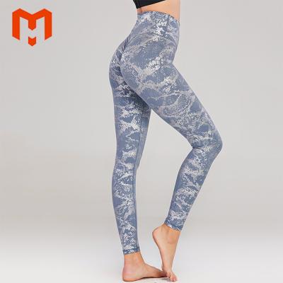 China Yoga Plain Activewear Panties Breathable Sublimation Butt Gaiters Crac! crack! set up spats for women for sale