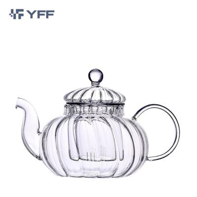 China Sustainable Food Grade High Borosilicate Glass Hand-Blown Teapot With Infuser for sale